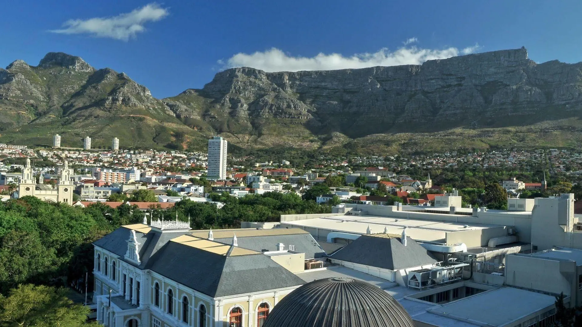 Cape Town Hollow Boutique Hotel